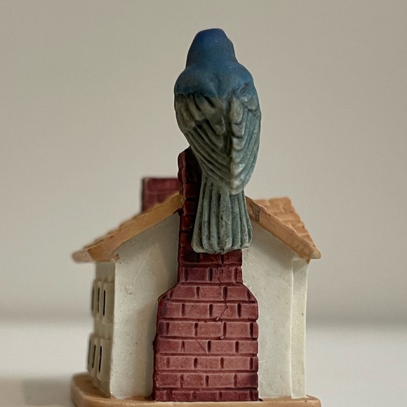 Lenox Garden Birdhouse Miniature Bluebird Thimble - Birds - Picture 6 of 6